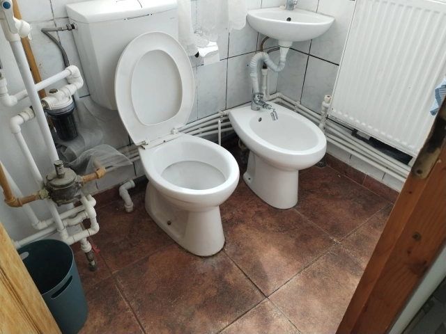 Apartament 3 camere - Centru