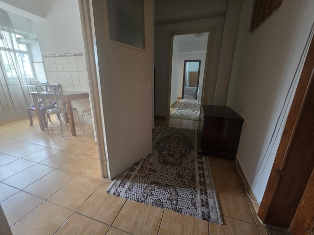 Apartament 3 camere - Centru Civic