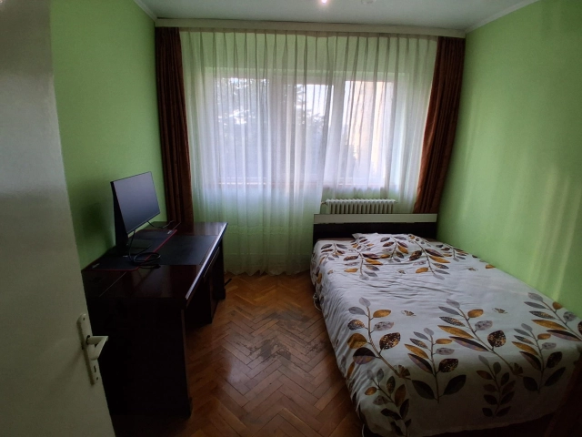 Apartament 3 camere - Centru